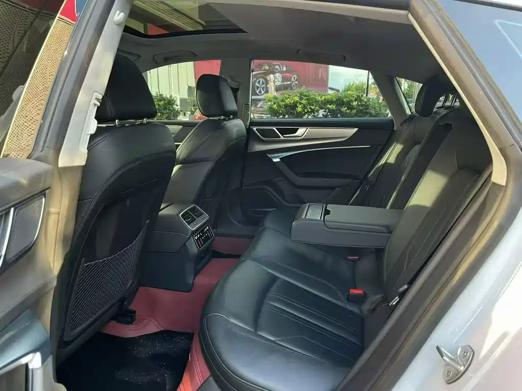 Audi A7 — миниатюра 5