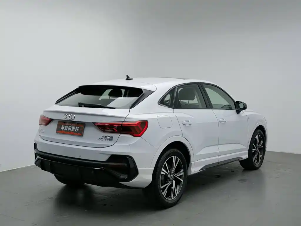Audi Q3 Sportback — миниатюра 2