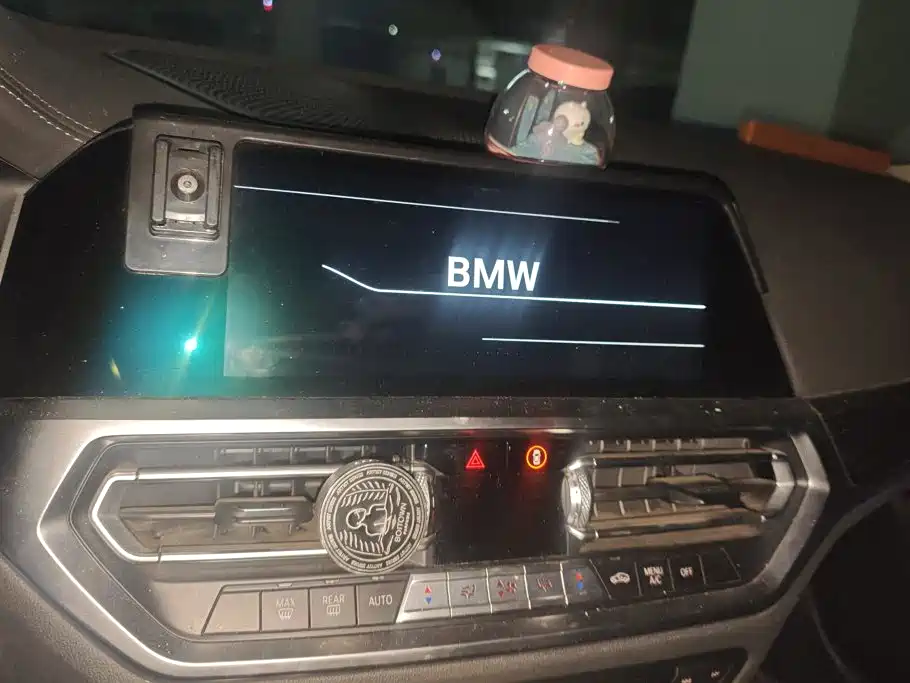 BMW 3 Series — миниатюра 13