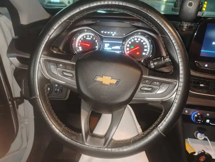 Chevrolet Volando — миниатюра 15
