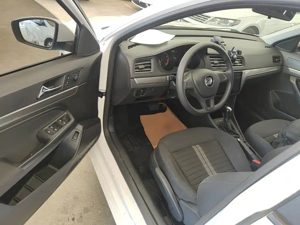 Volkswagen Lavida — миниатюра 16