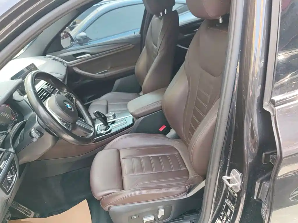 BMW X4 — миниатюра 15