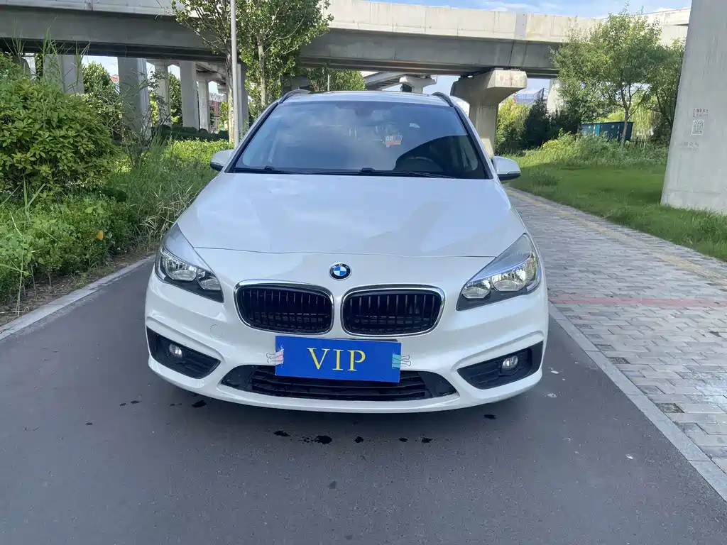 BMW 2 Series Gran Tourer — миниатюра 2