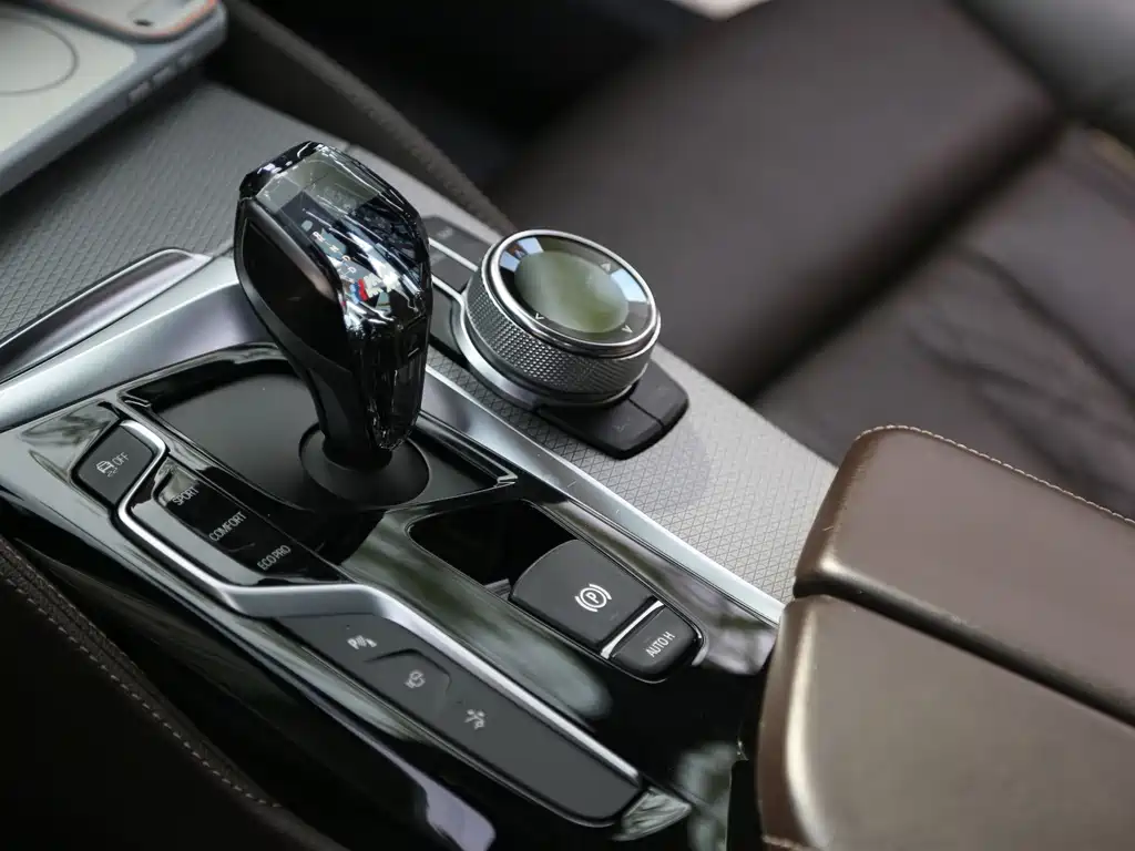 BMW 6 Series GT — миниатюра 8