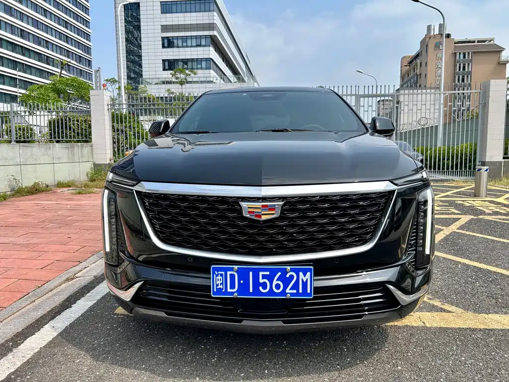 Cadillac XT5 — миниатюра 2