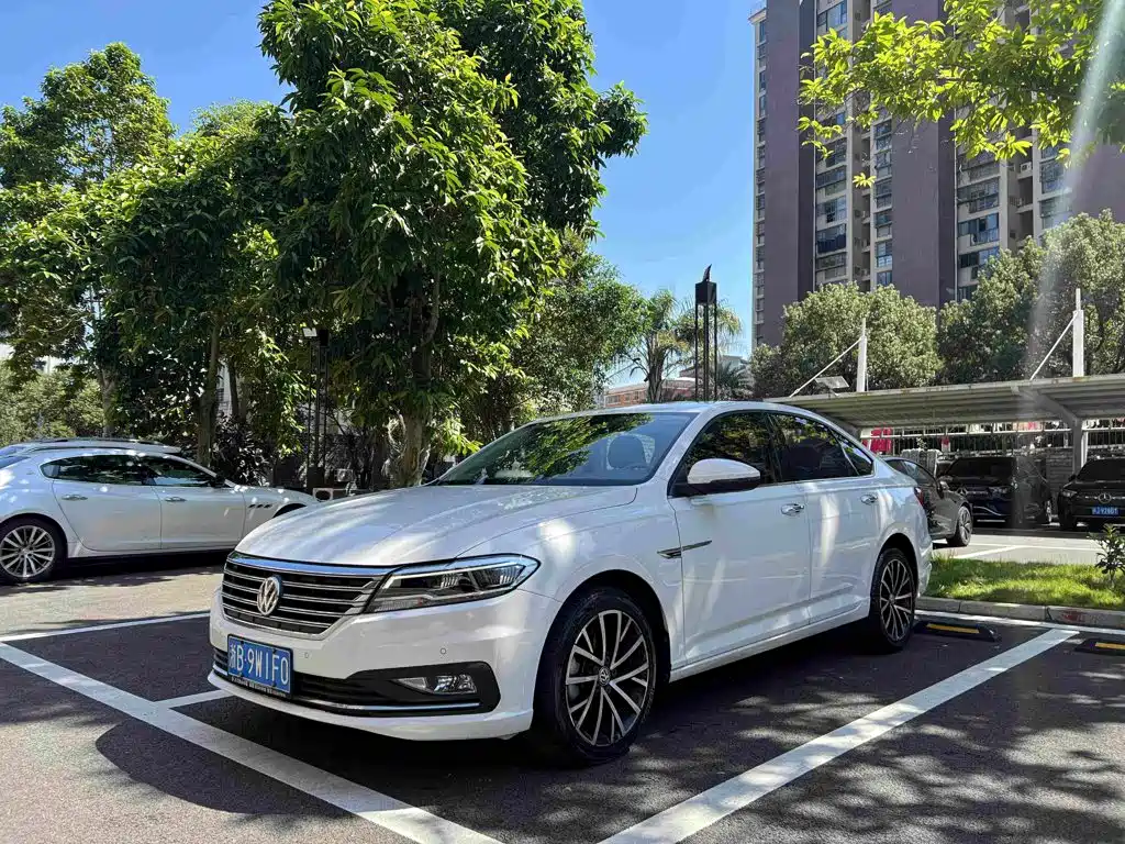 Volkswagen Lavida — миниатюра 2