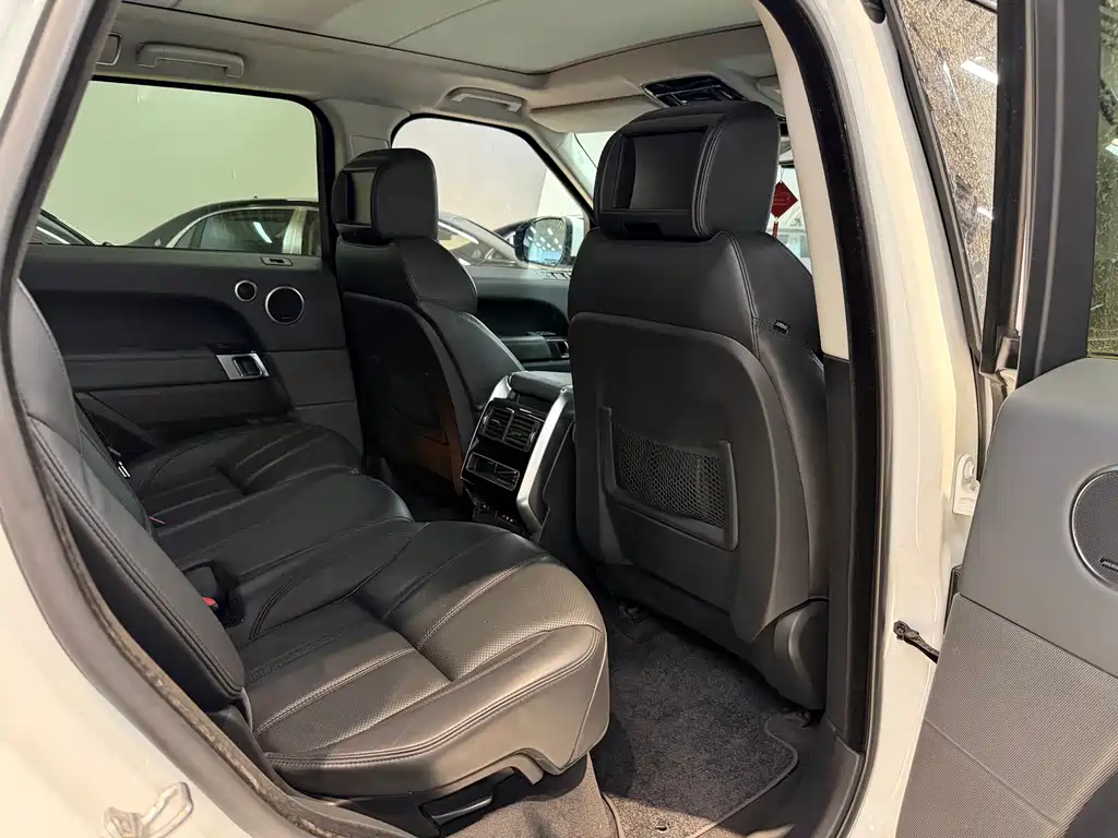 Land Rover Sport — миниатюра 16