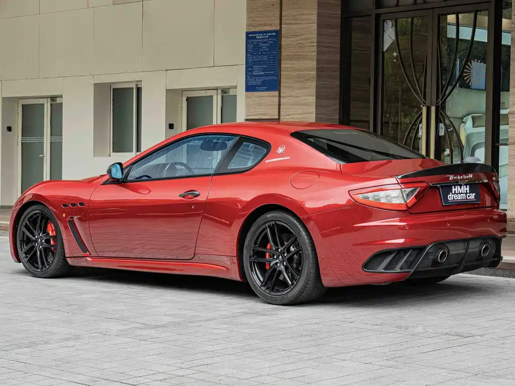 Maserati GranTurismo 2012 4.7L MC Stradale