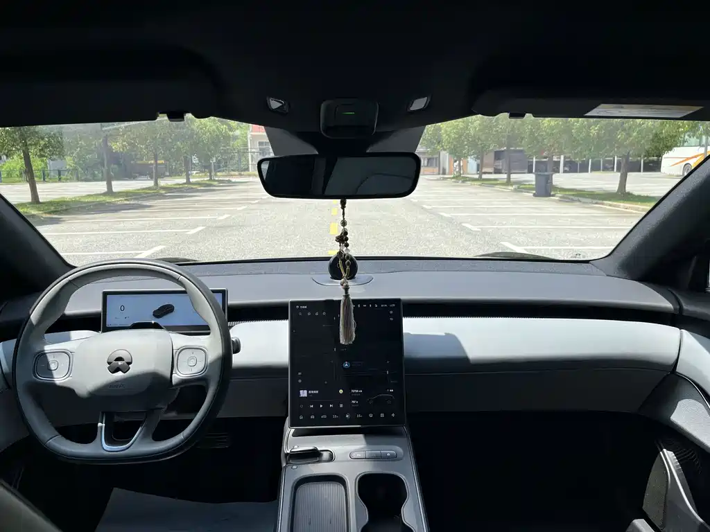 NIO ET5T — миниатюра 5