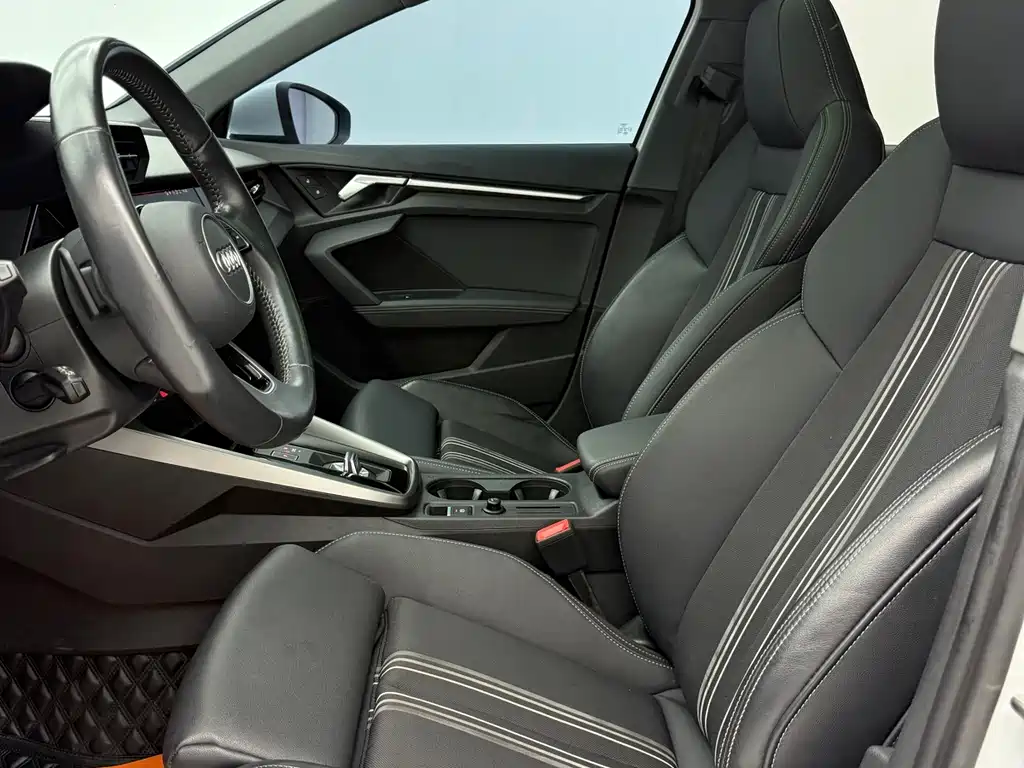 Audi A3 — миниатюра 10
