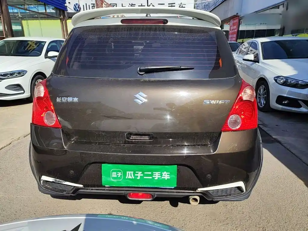 Suzuki Swift — миниатюра 6