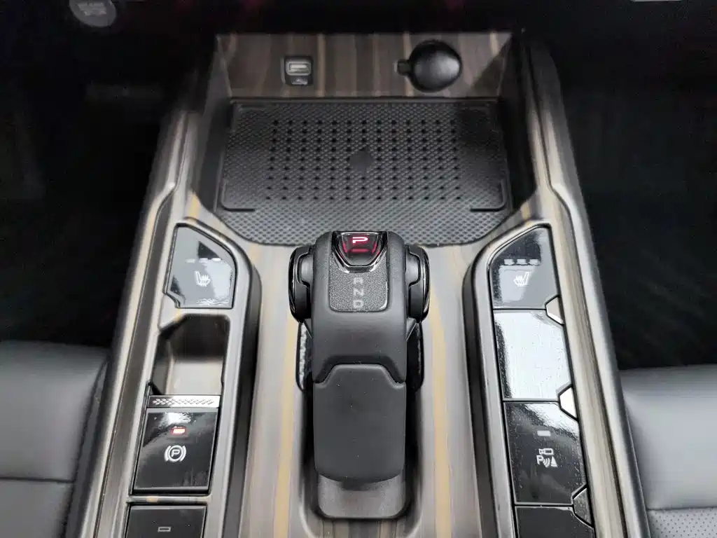 Haval Menglong New Energy — миниатюра 13