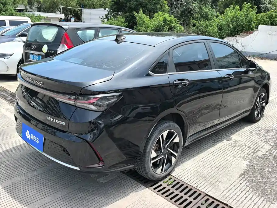 BAIC EU5 Plus — миниатюра 3