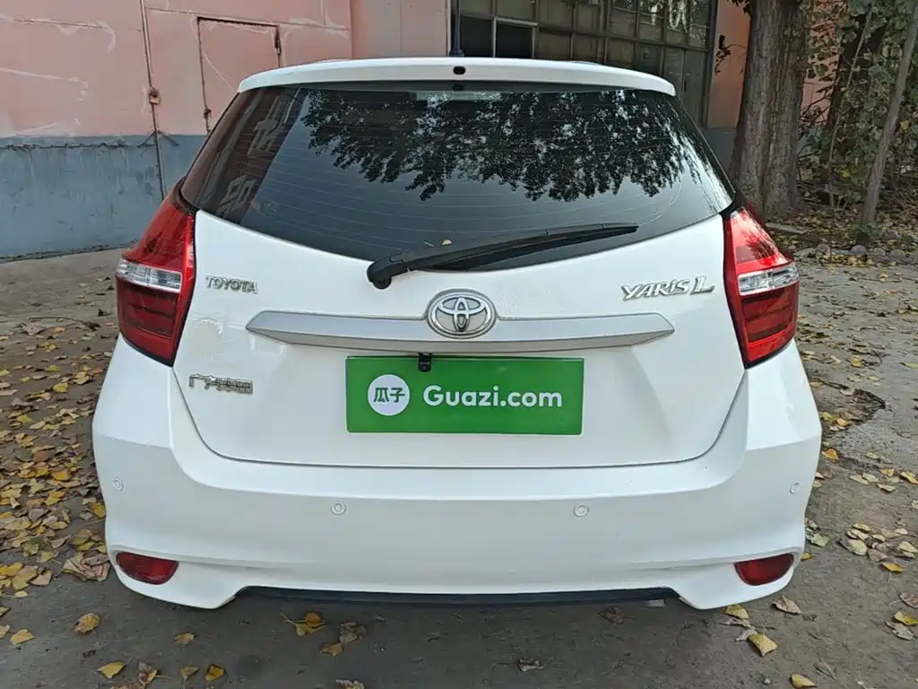 Toyota Yaris L — миниатюра 6