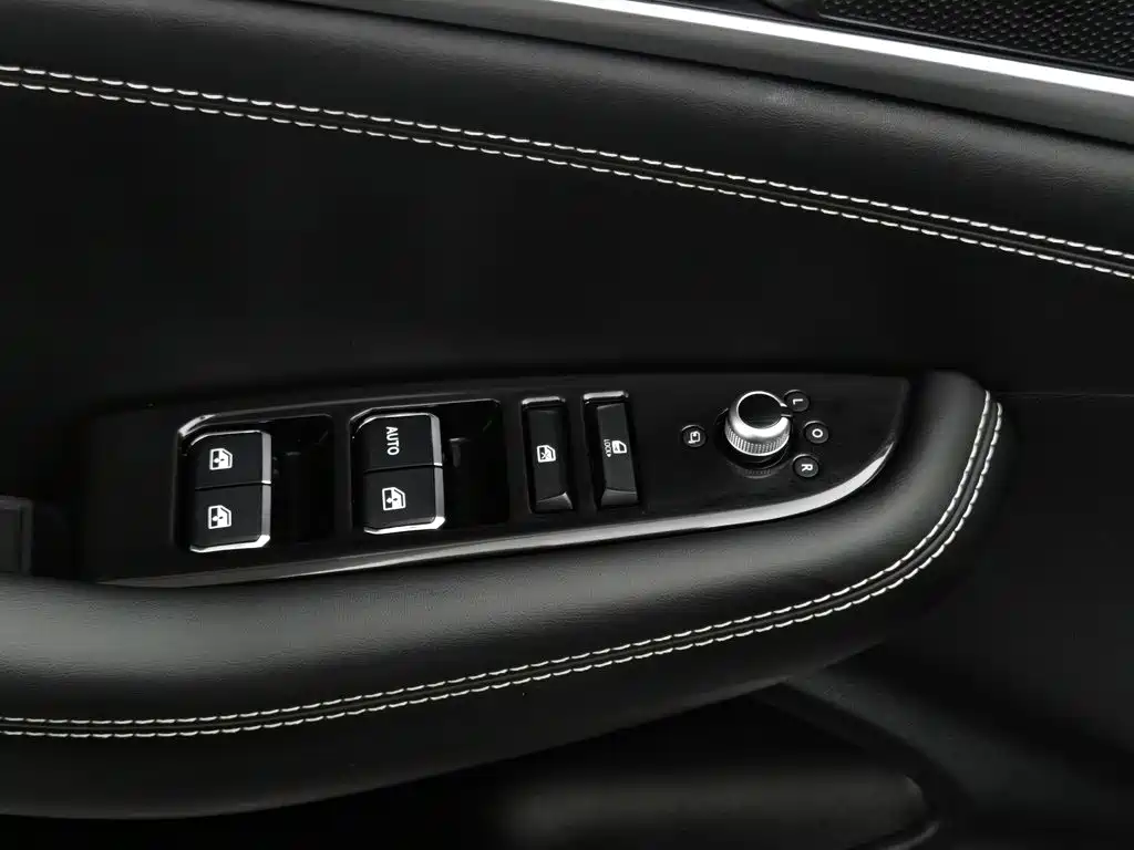 Changan CS85 COUPE — миниатюра 9