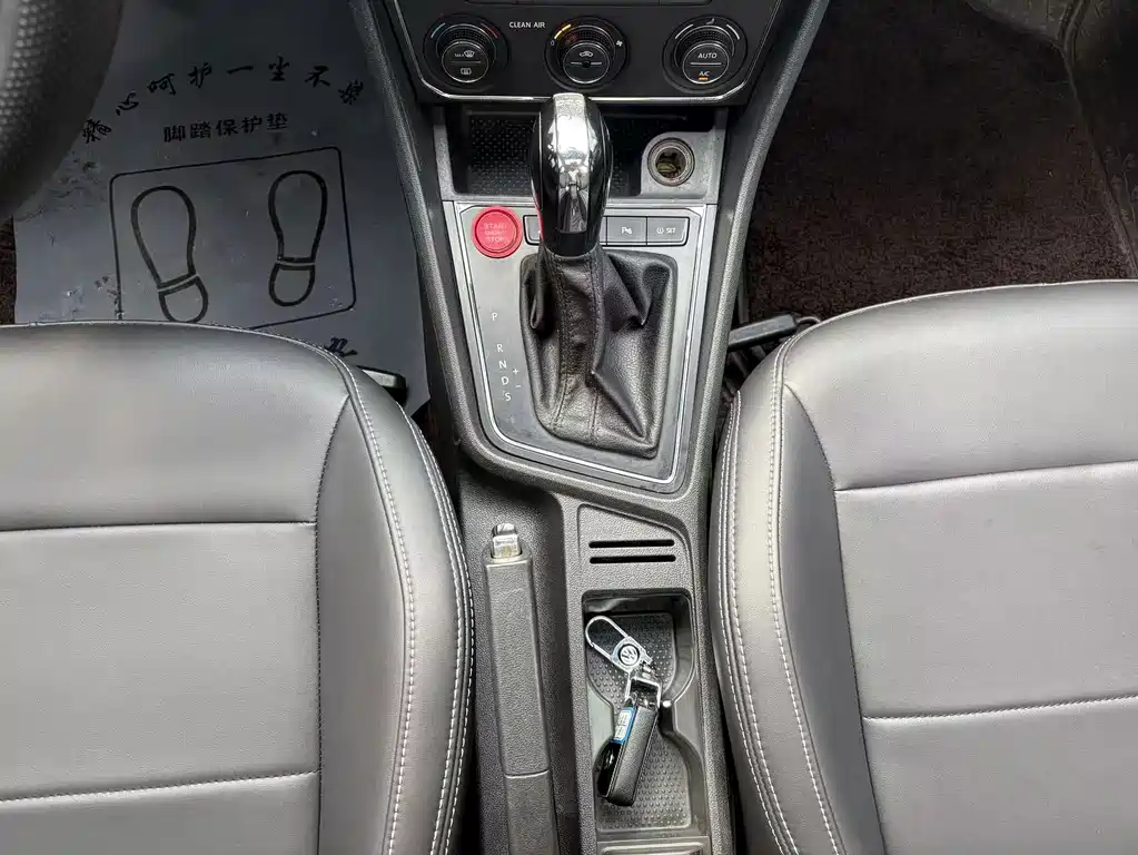 Volkswagen Lavida — миниатюра 15