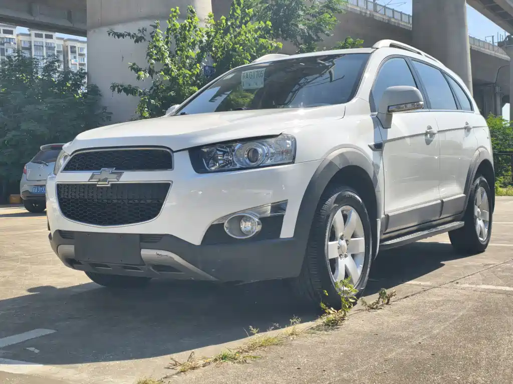 Chevrolet Captiva — миниатюра 2