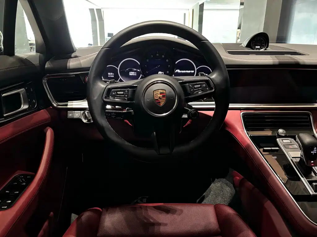 Porsche Panamera — миниатюра 14