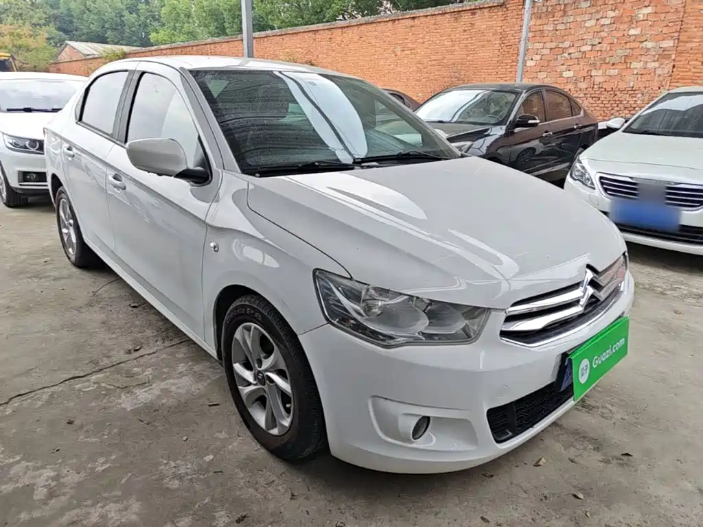 Citroen Elysee — миниатюра 4