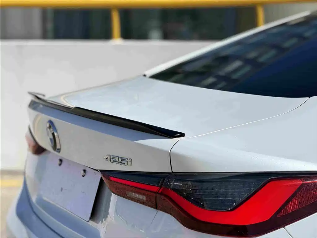 BMW 4 Series — миниатюра 11