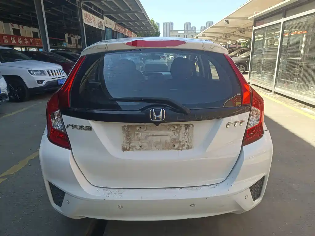 Honda Fit — миниатюра 11