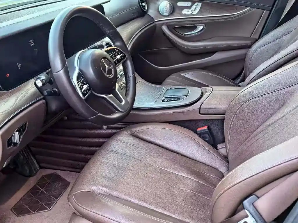 Mercedes-Benz E-Class E 2019 E 300 L Luxury