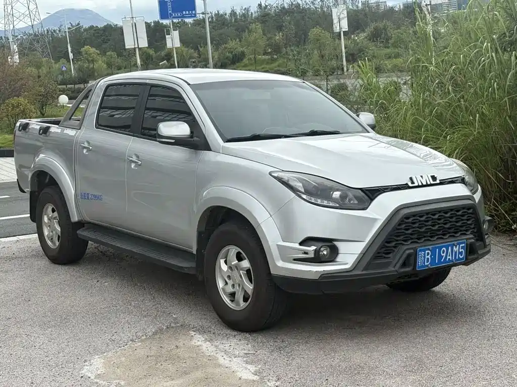 JMC Yuhu 5 — миниатюра 2