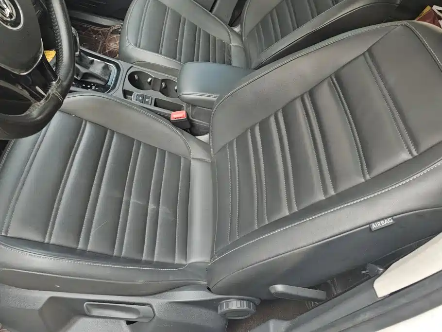 Volkswagen Touran — миниатюра 9