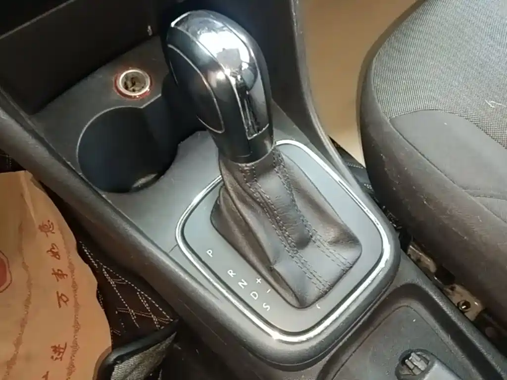 Volkswagen Polo — миниатюра 14