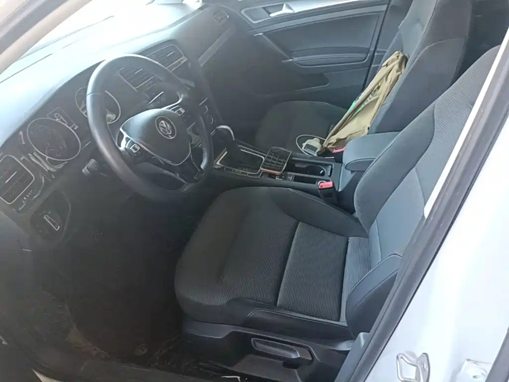 Volkswagen Golf — миниатюра 15