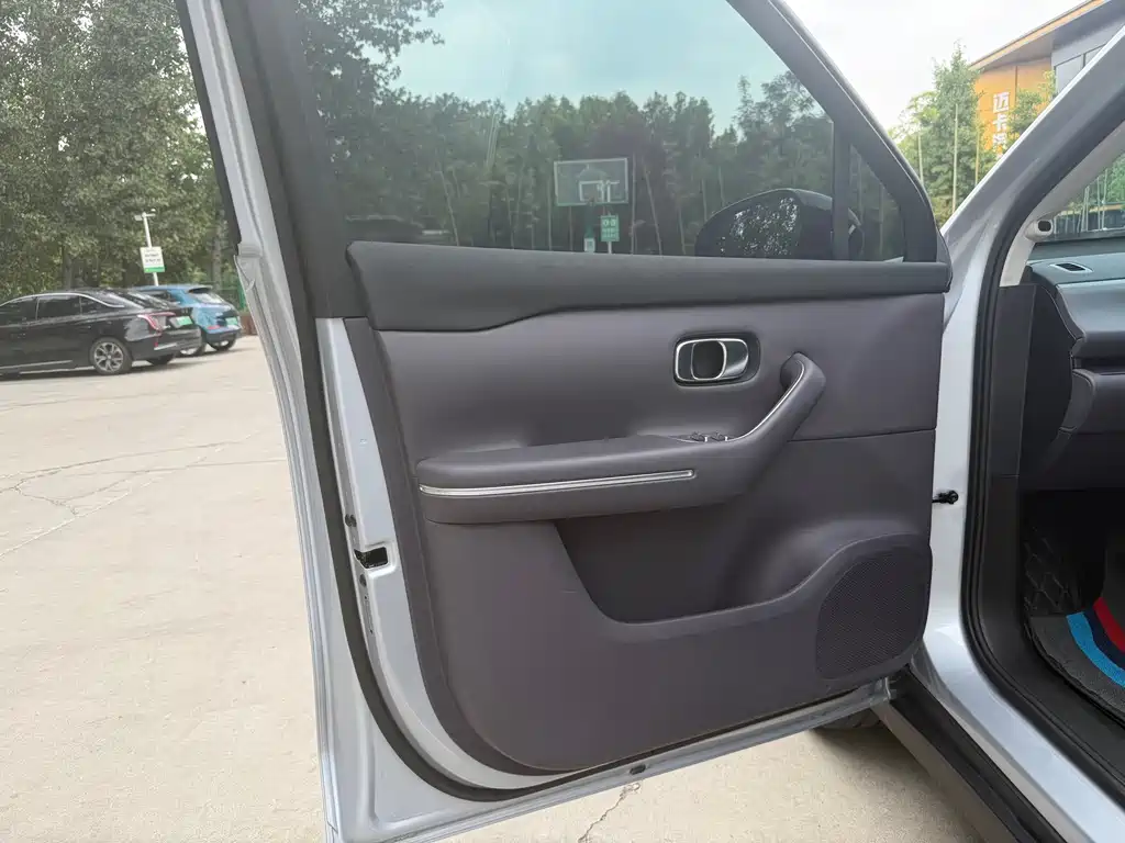 Leapmotor Leapmotor C16 — миниатюра 11