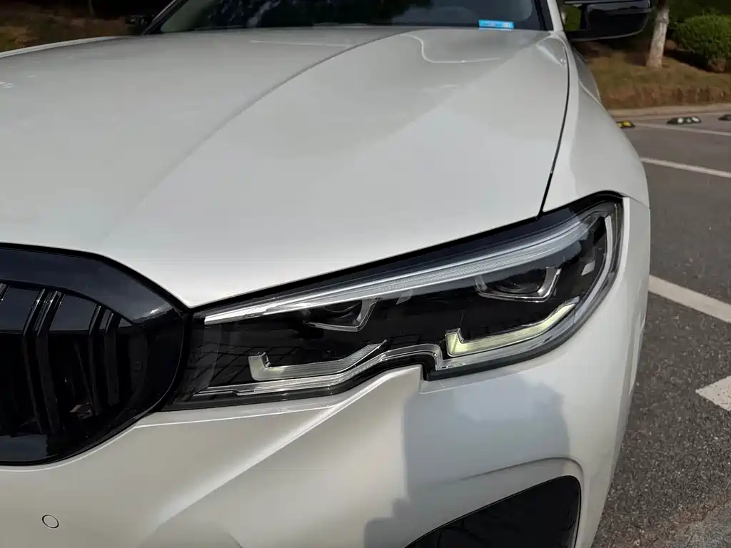 BMW 3 Series — миниатюра 4