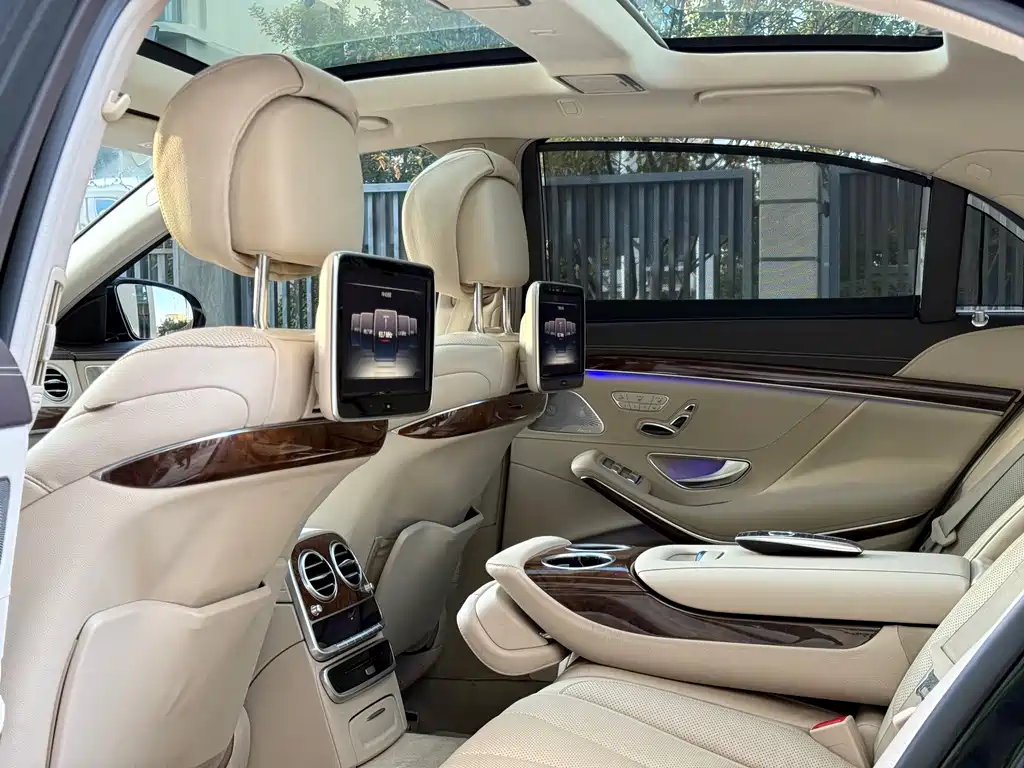 Mercedes-Benz S-Class — миниатюра 6