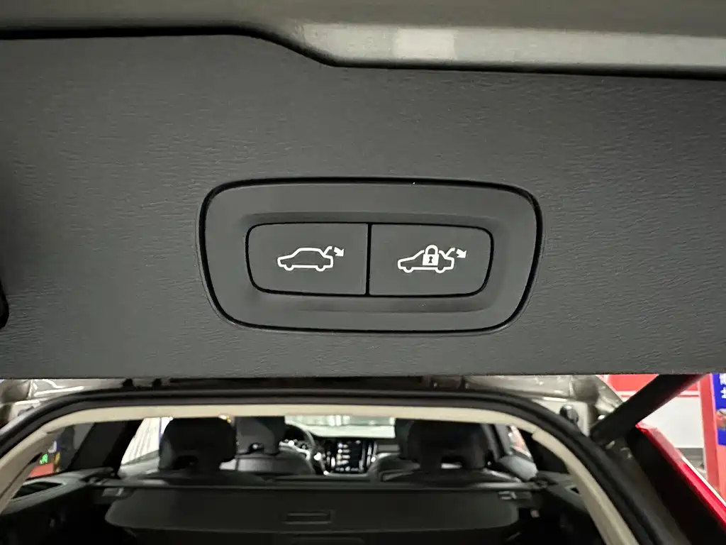 Volvo V60 — миниатюра 15