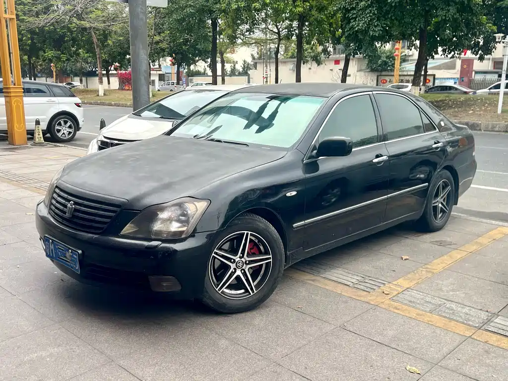 Toyota Crown 2006
