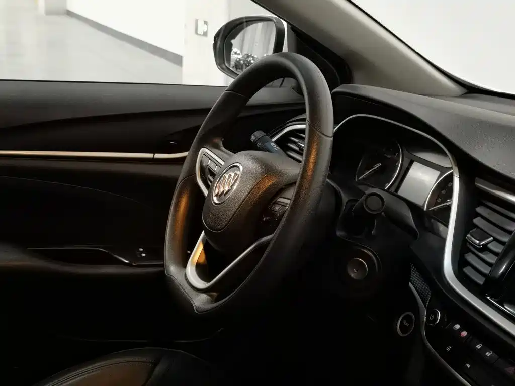 Buick Excelle — миниатюра 22