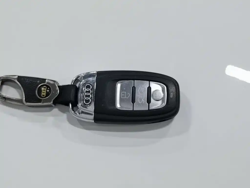 Audi A4L — миниатюра 19