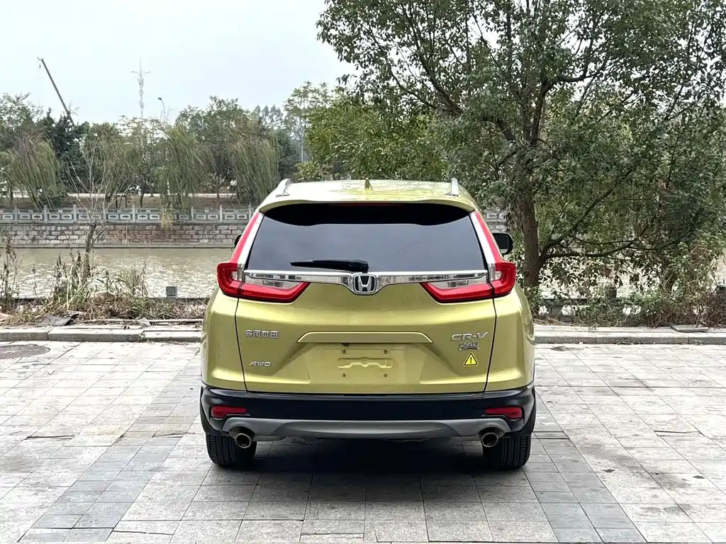 HONDA CR V