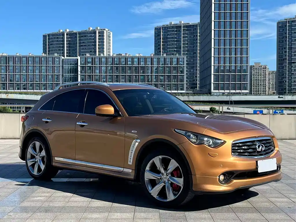 Infiniti FX — миниатюра 3