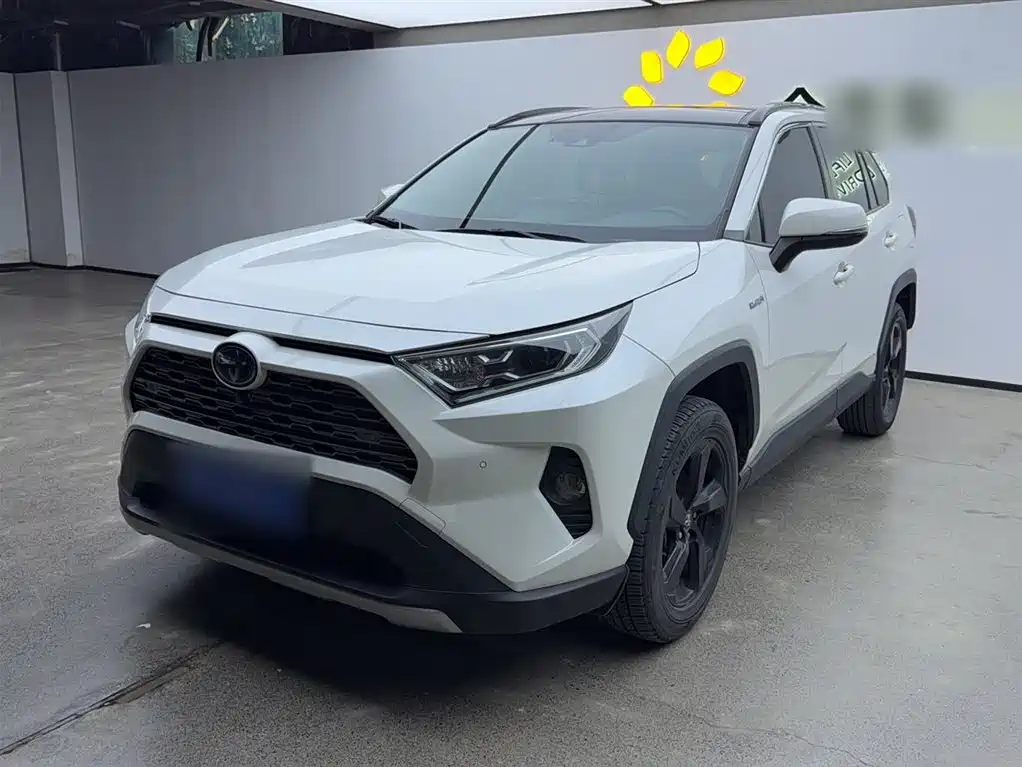 Toyota RAV4 2021