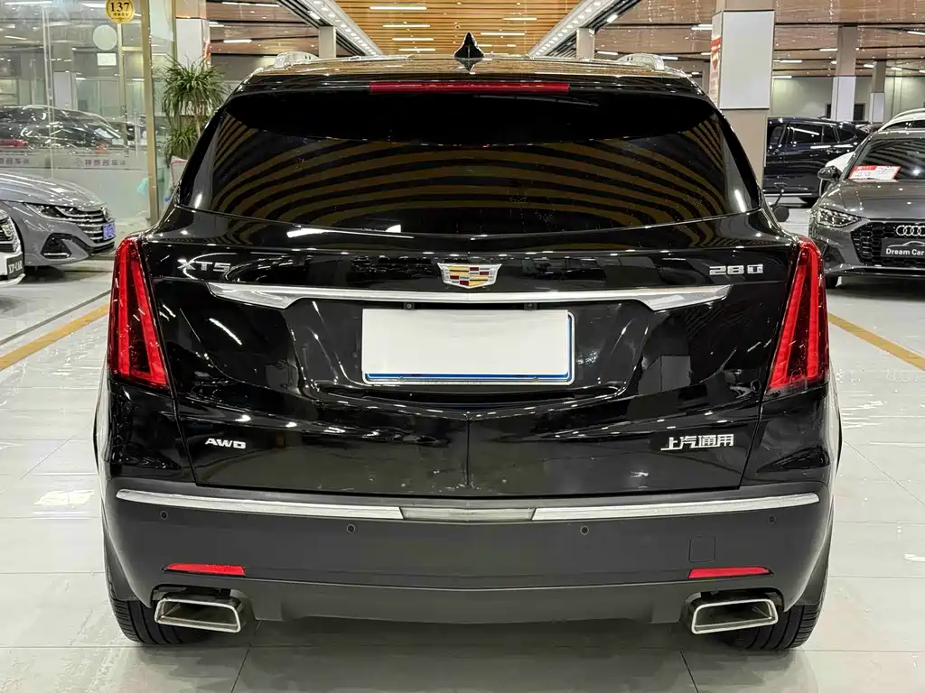 Cadillac XT5 — миниатюра 5