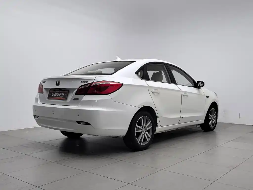Changan Eado — миниатюра 2