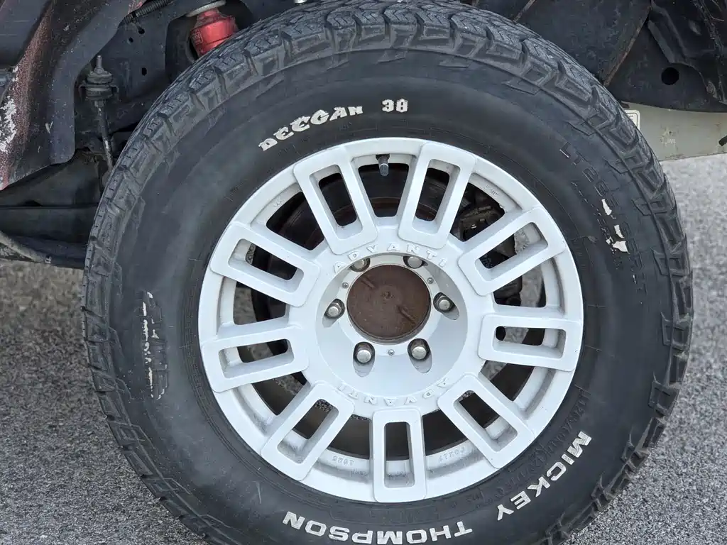 Toyota FJ Cruiser — миниатюра 9