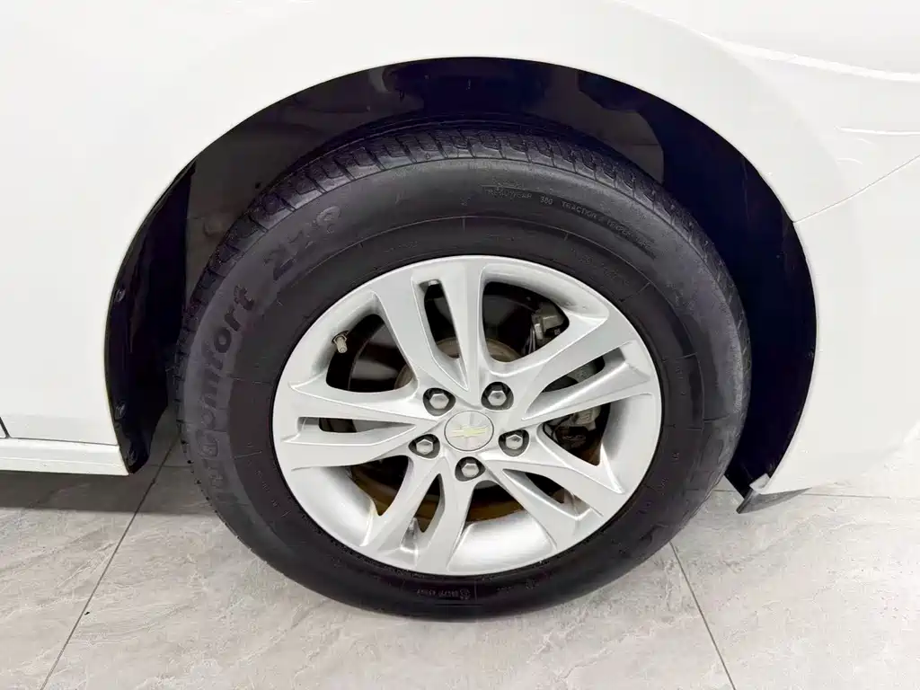 Chevrolet Cavalier — миниатюра 21