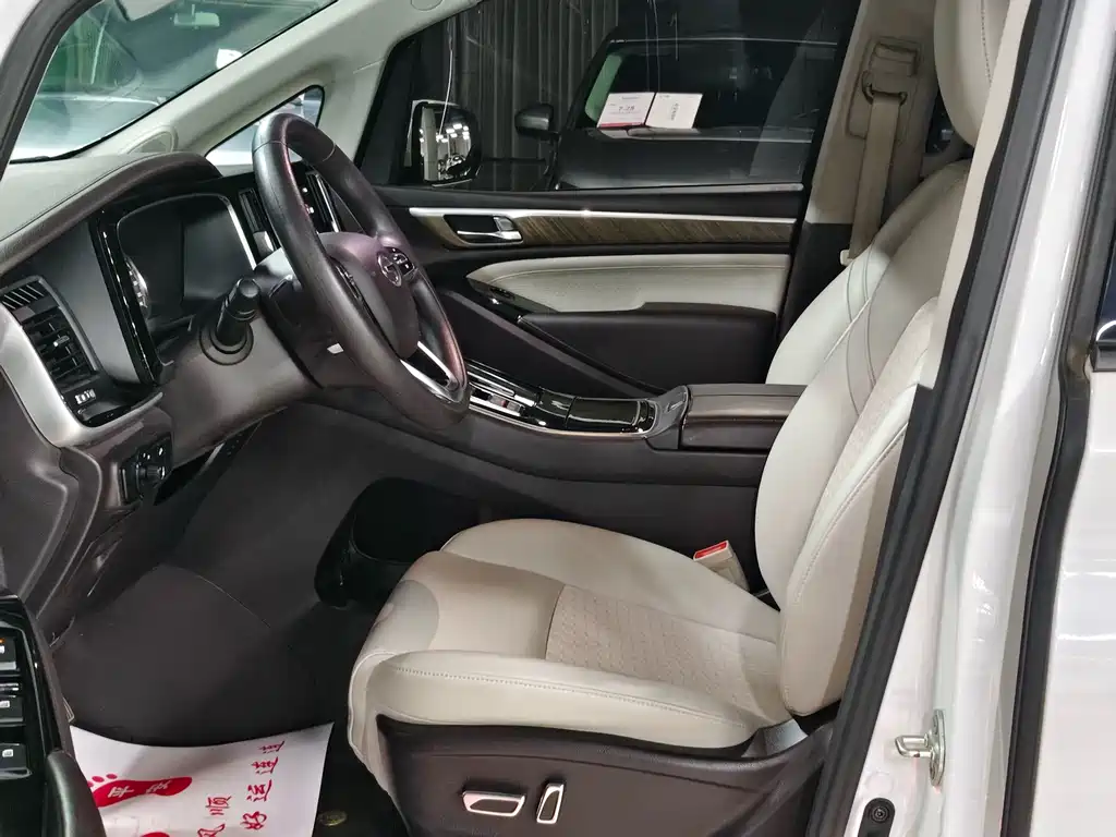 GAC Motor Trumpchi M8 — миниатюра 4