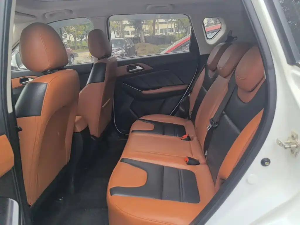 BAIC Senova X35 — миниатюра 17