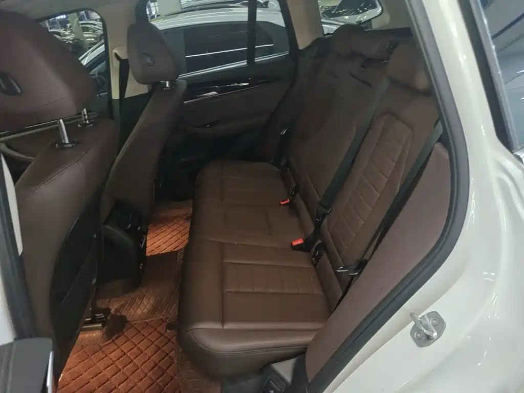BMW X3 — миниатюра 17