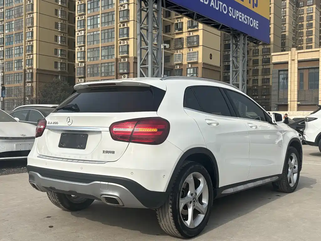 Mercedes-Benz GLA — миниатюра 4