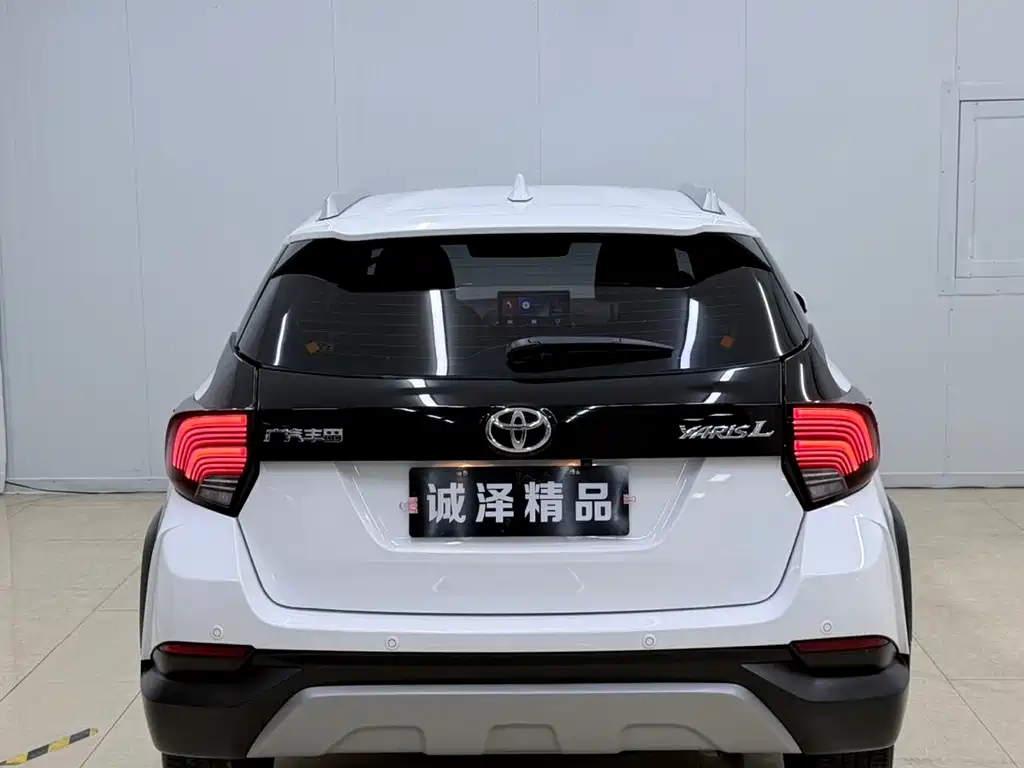 TOYOTA YARIS L ZHIXUAN