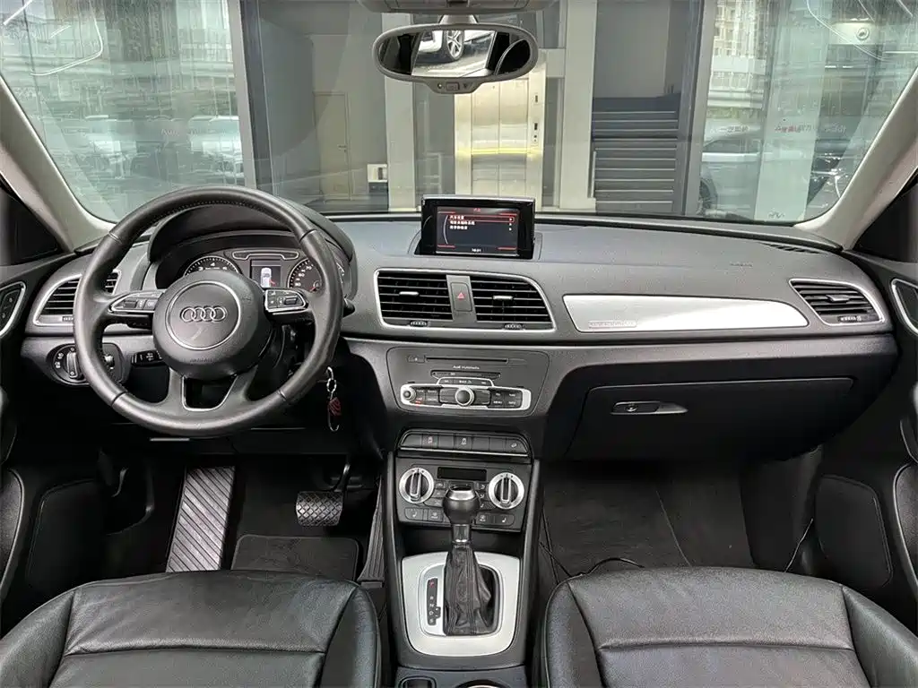 Audi Q3 — миниатюра 6